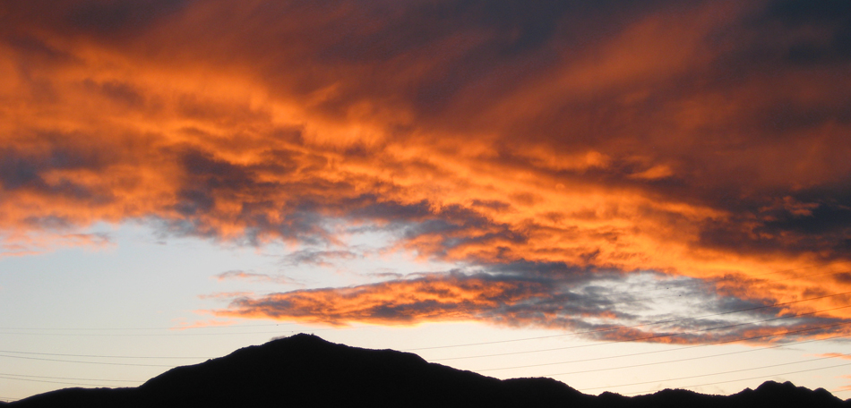 ゆうぅ〜やけぇ〜